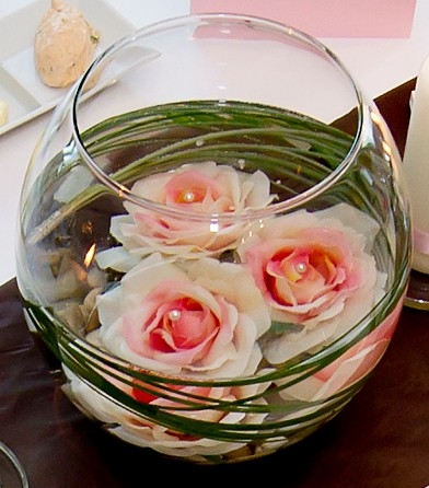 Blumenvase Vase mit Rosen