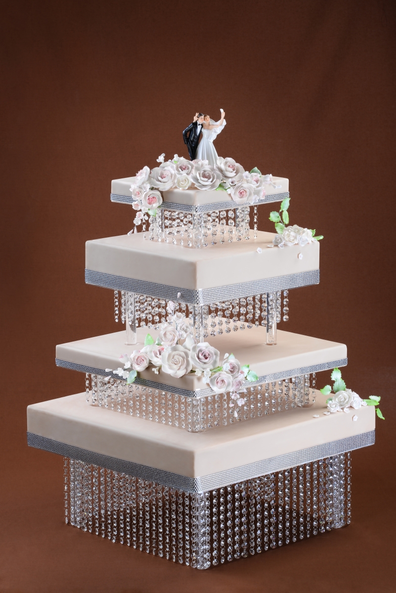 Buffetturm Kristalle Eckig